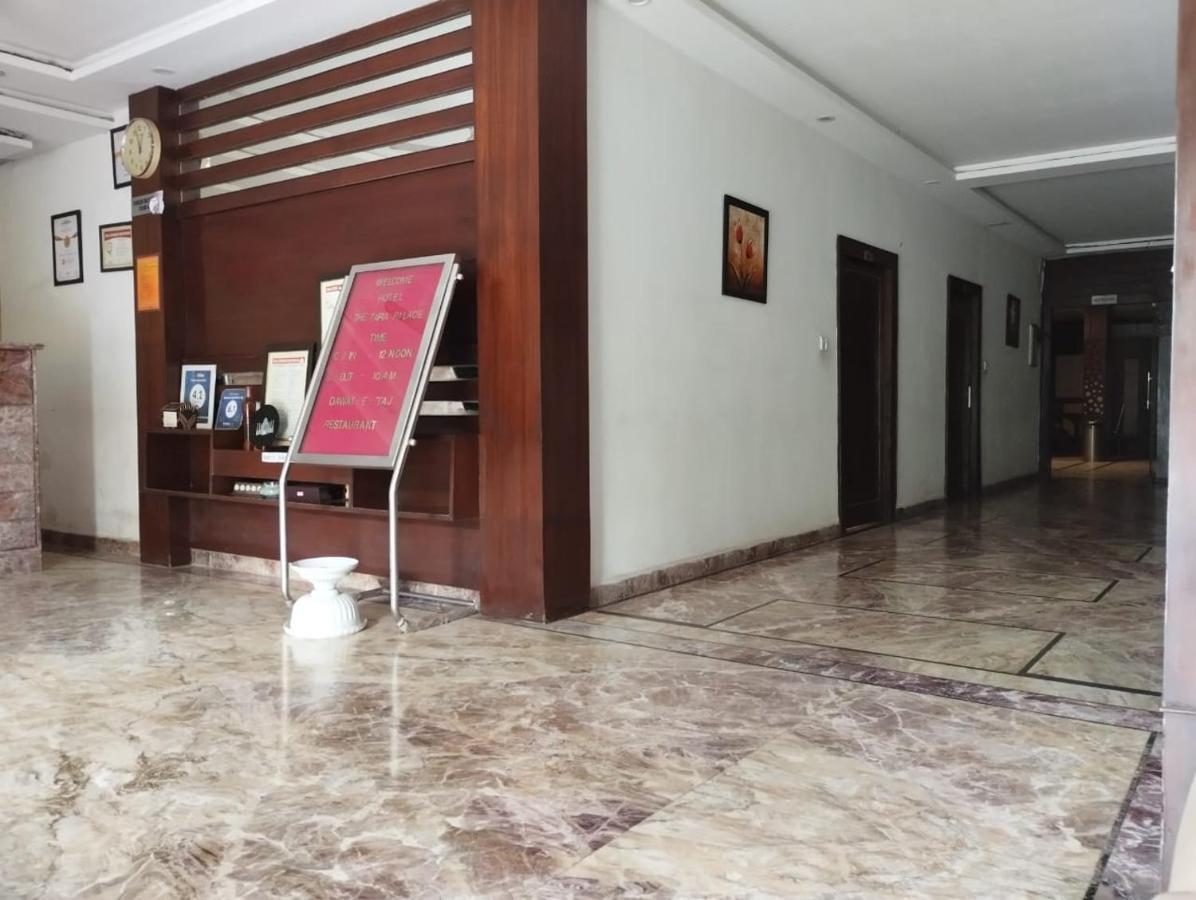 Hotel Tara Palace By Goyal Hoteliers Агра Экстерьер фото